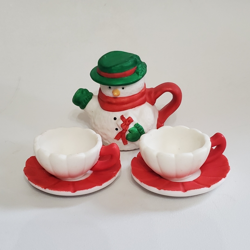 Vintage R.O.C mini snowman ceramic tea set teapot cups saucers holiday Christmas